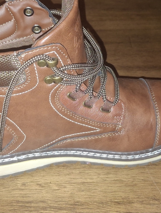 Men\'s Brown Lace-Up Work Boots with Cushioned Outsole main image 10